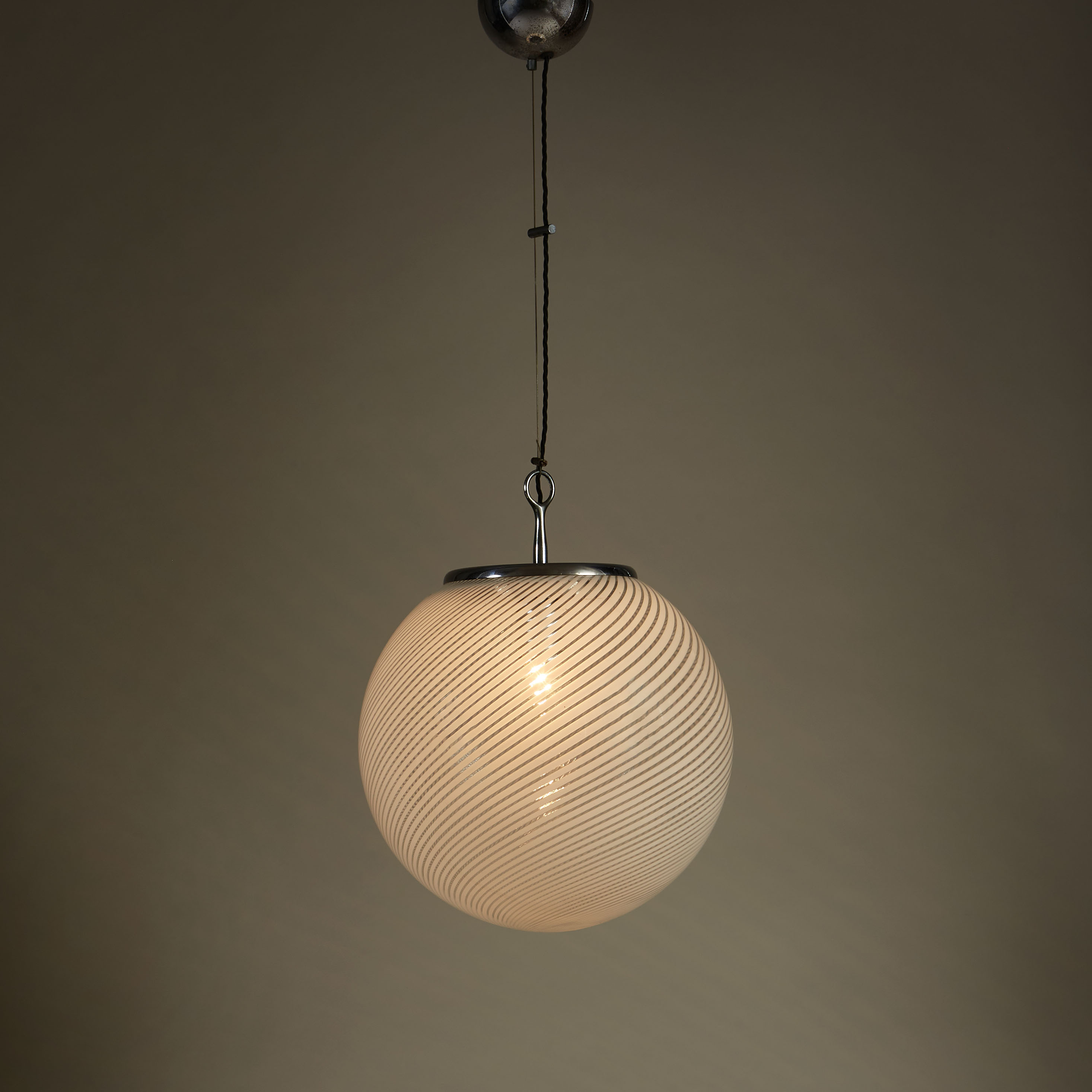 Italian Swirl Ball Lamp 0096 V1