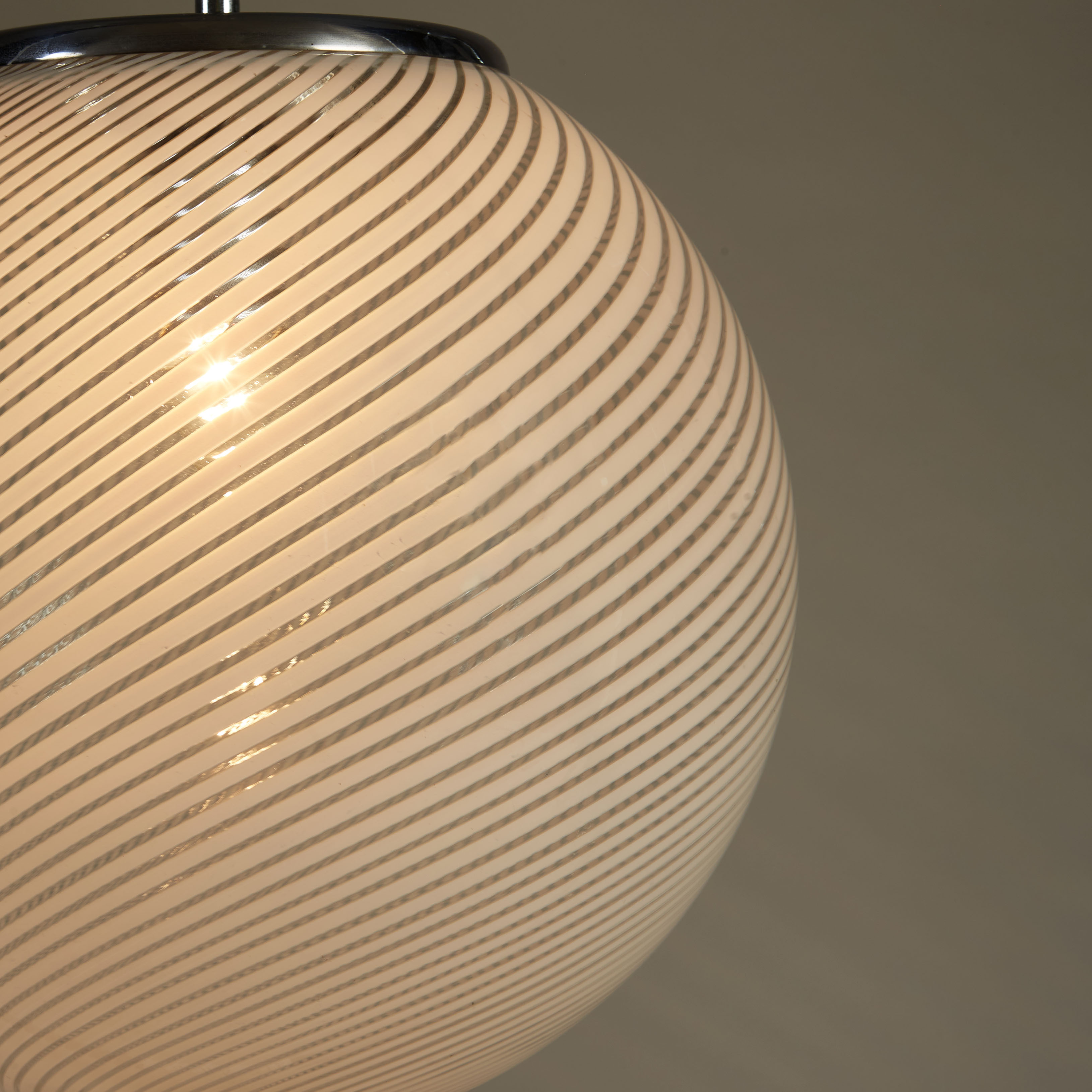 Italian Swirl Ball Lamp 0097 V1