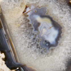 The image for Large Agate Slice Valerie Wade 24 168 V1