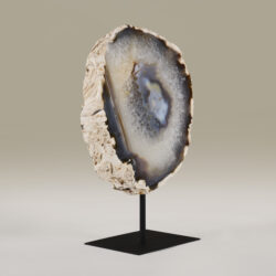 The image for Large Agate Slice Valerie Wade 24 169 V1