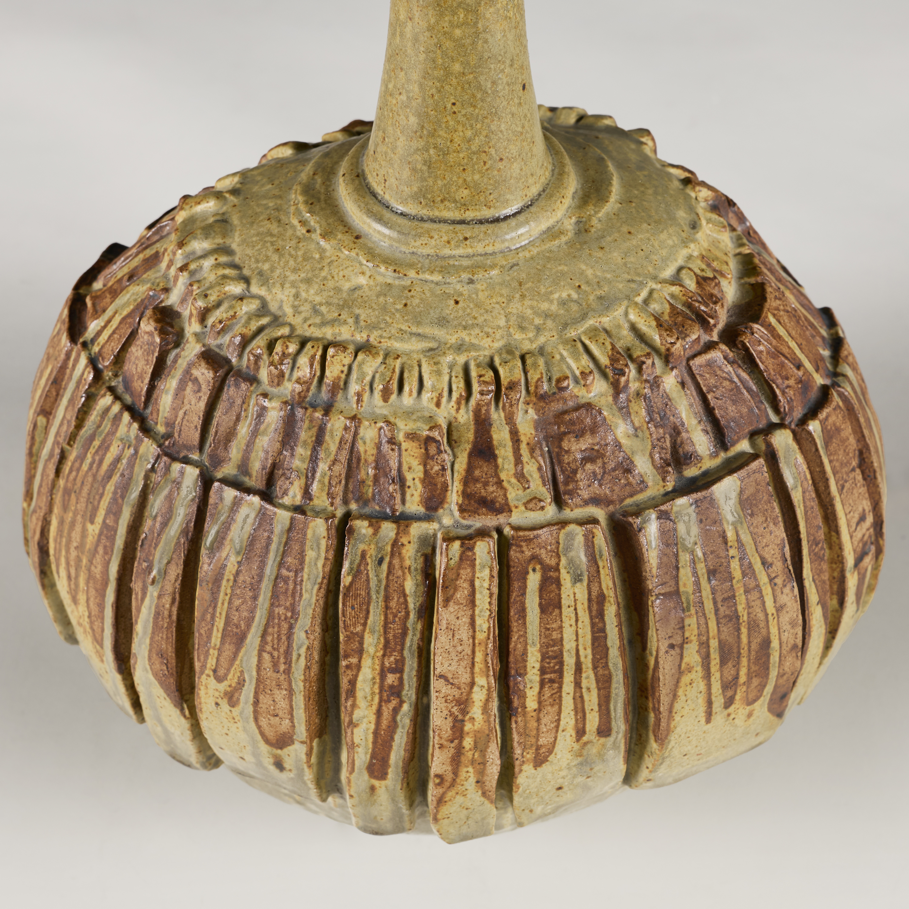 Bernard Rooke Valerie Wade 24 018 V1