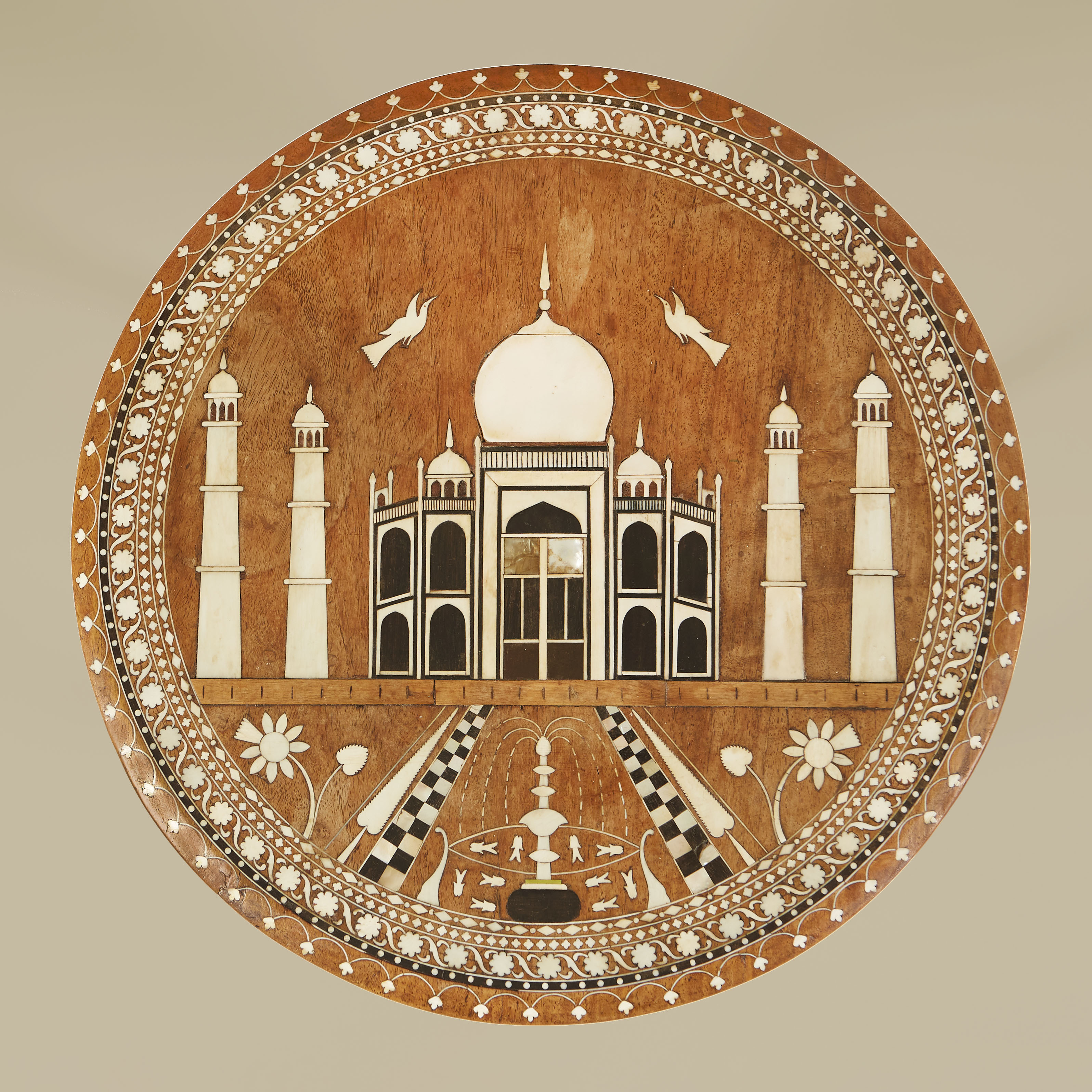 The image for Inlaid Table Circular 005 V1