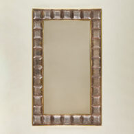 Mirrors image