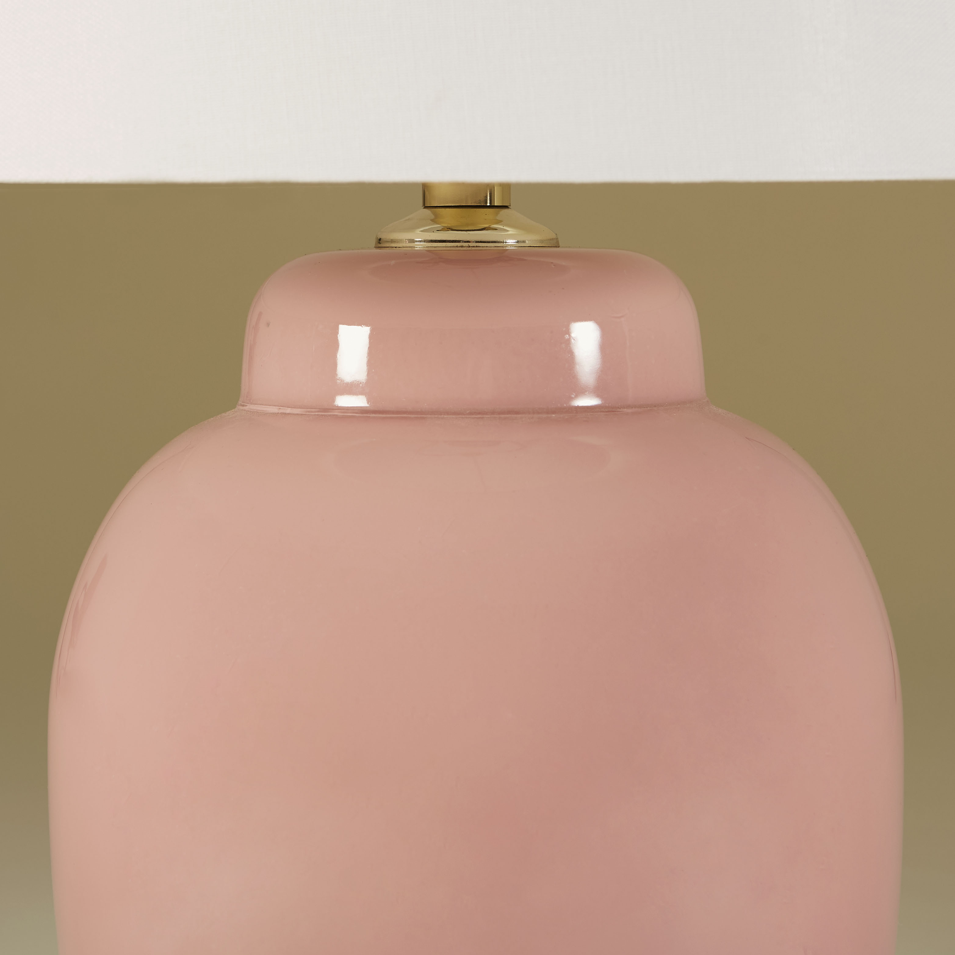 Pink Ceramic Table Lamps 128 V1