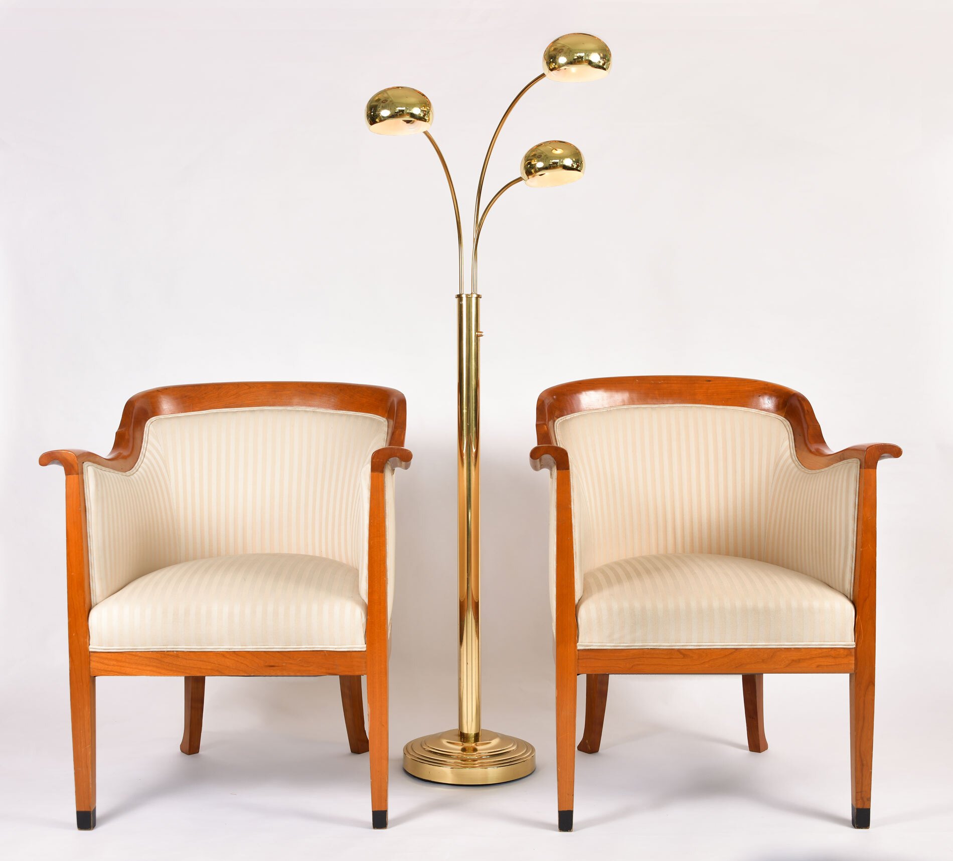 Pair Armchairs 02