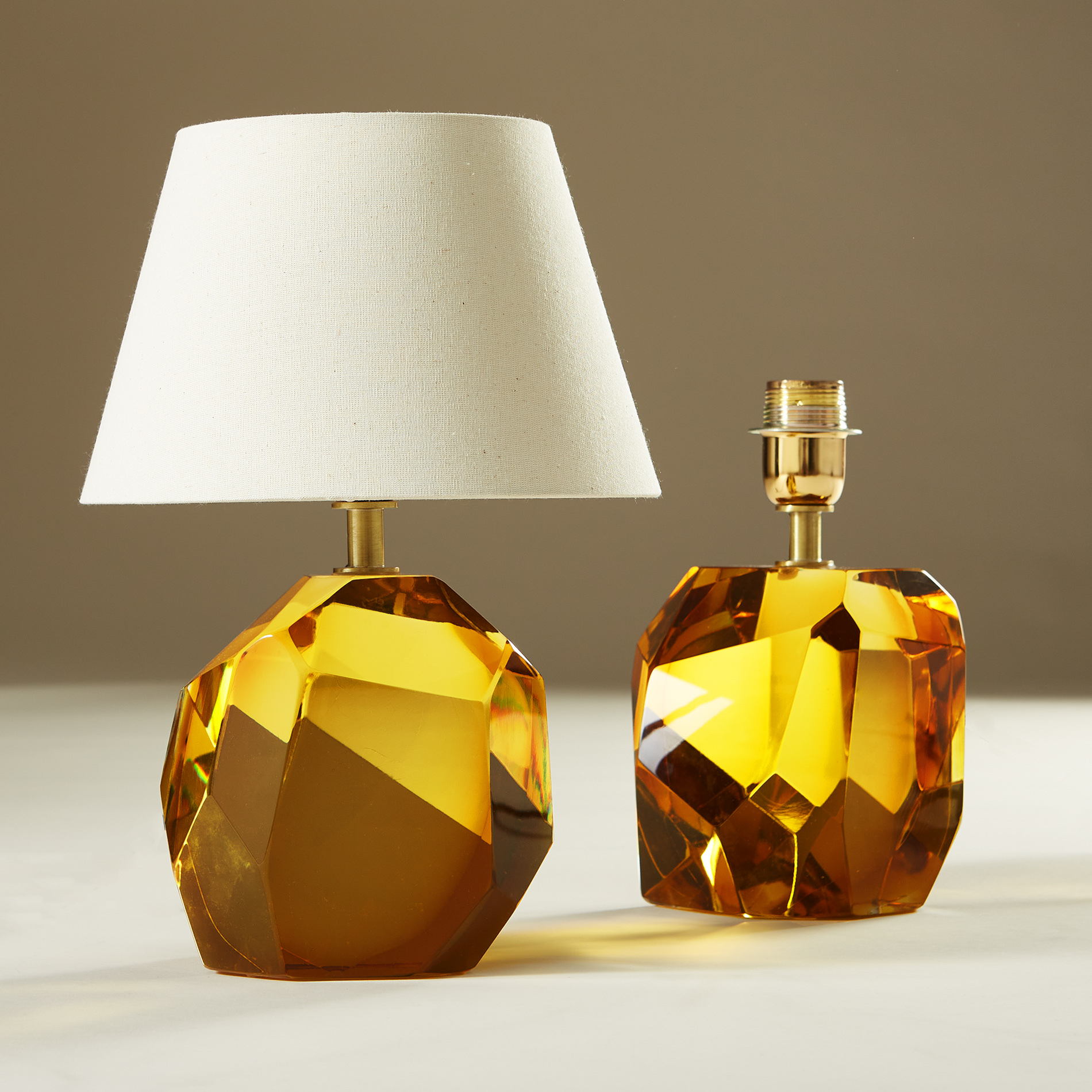 Amber Rock Lamp 20210225 Valerie Wade 3 047 V1