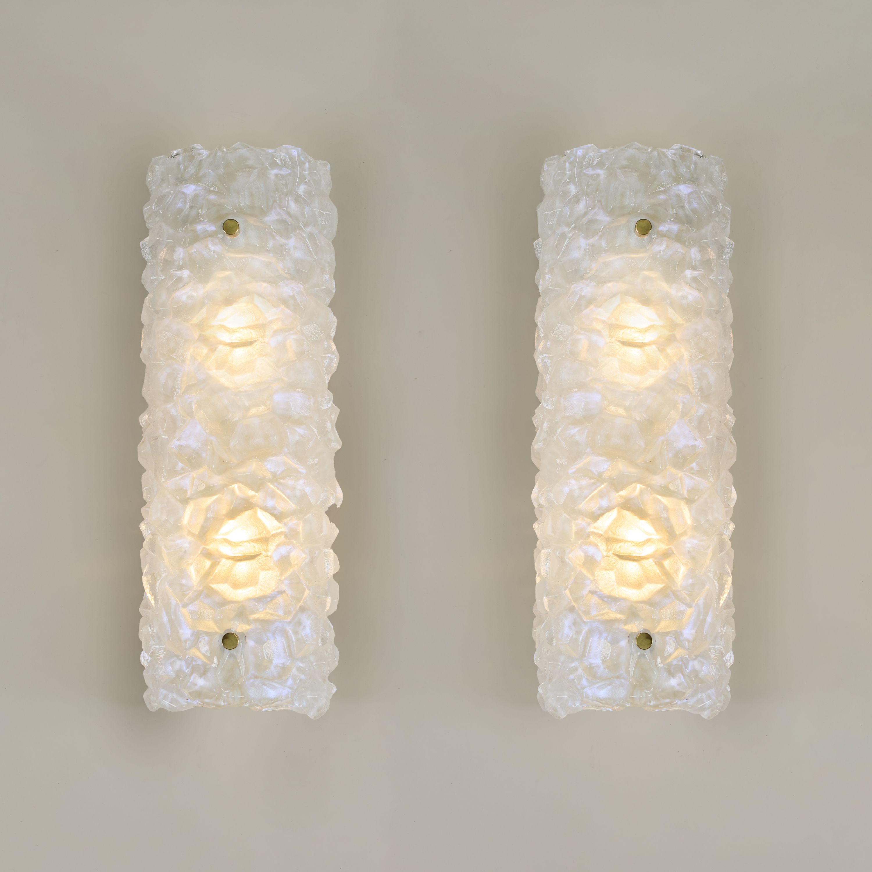 Ice Cube Lights Valerie Wade 22 124 V1