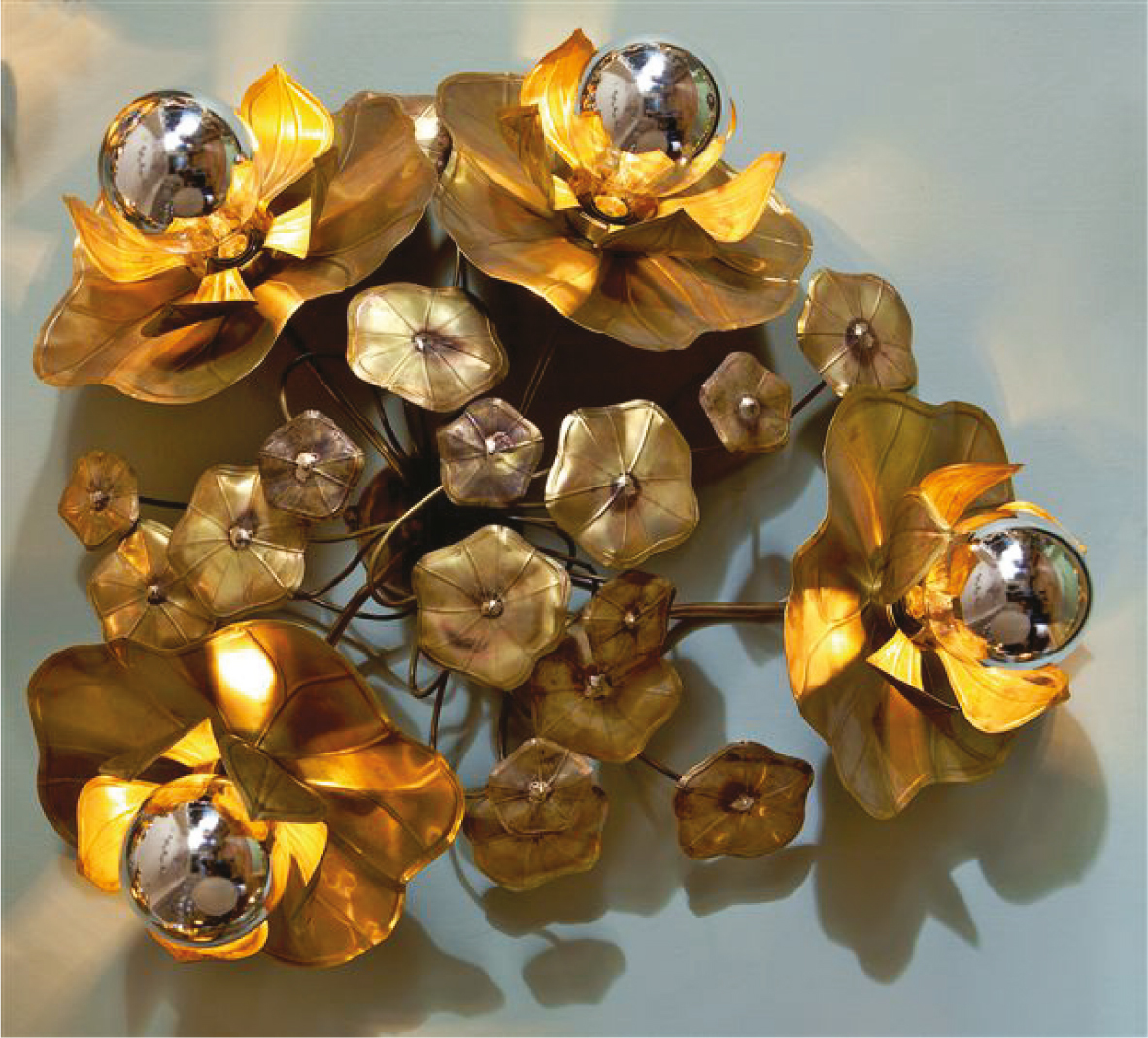 Four Lotus Lights