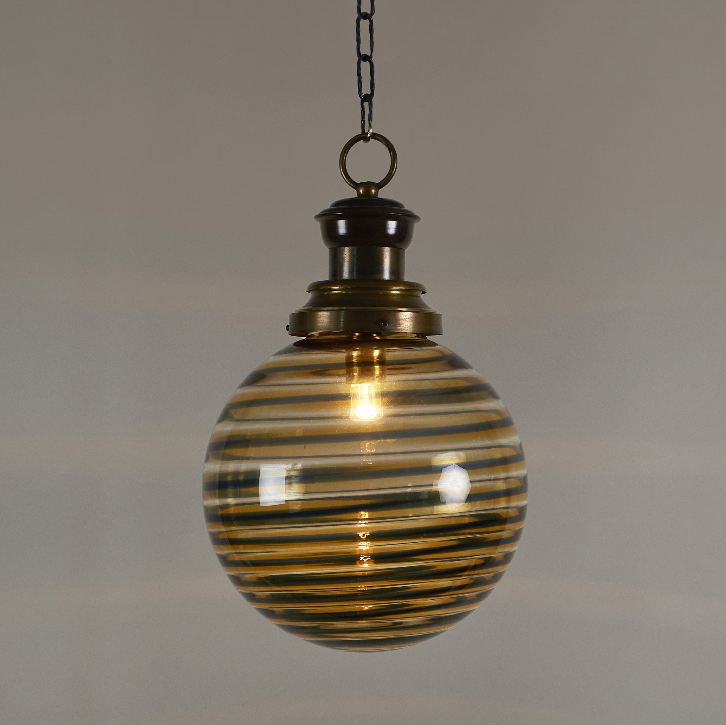 Black And Amber Swirl Penadnt 19 0184 V2
