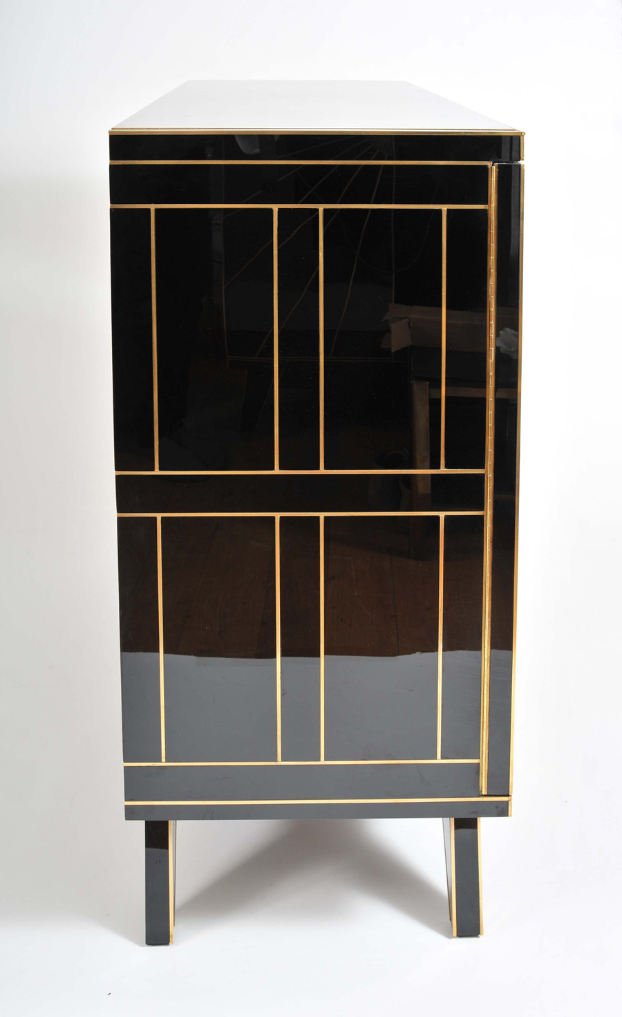 Valerie Wade 0621 Pair 1970S Italian Black Glass Cabinets 03