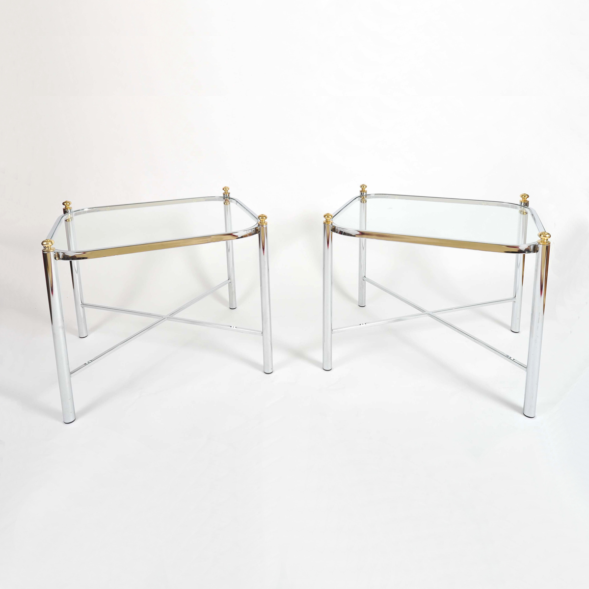 Valerie Wade Ft578 Pair 1970S Chrome Brass Sides Tables01