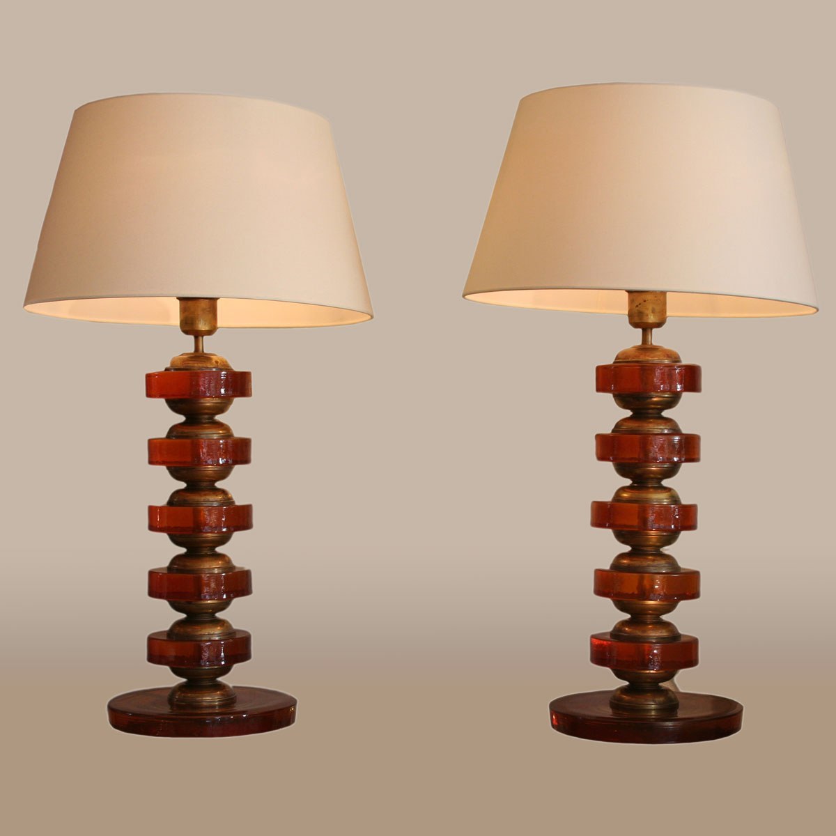 Valerie Wade Lt499 Pair Italian Amber Disc Lamps 01