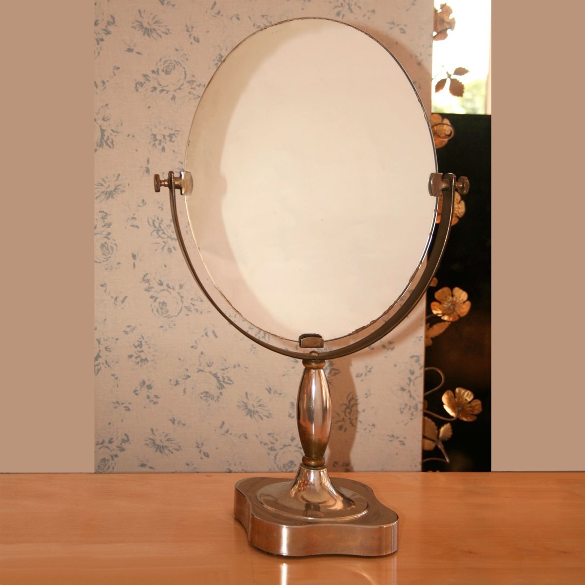 The image for Valerie Wade Mt468 1950S American Dressing Table Mirror 01