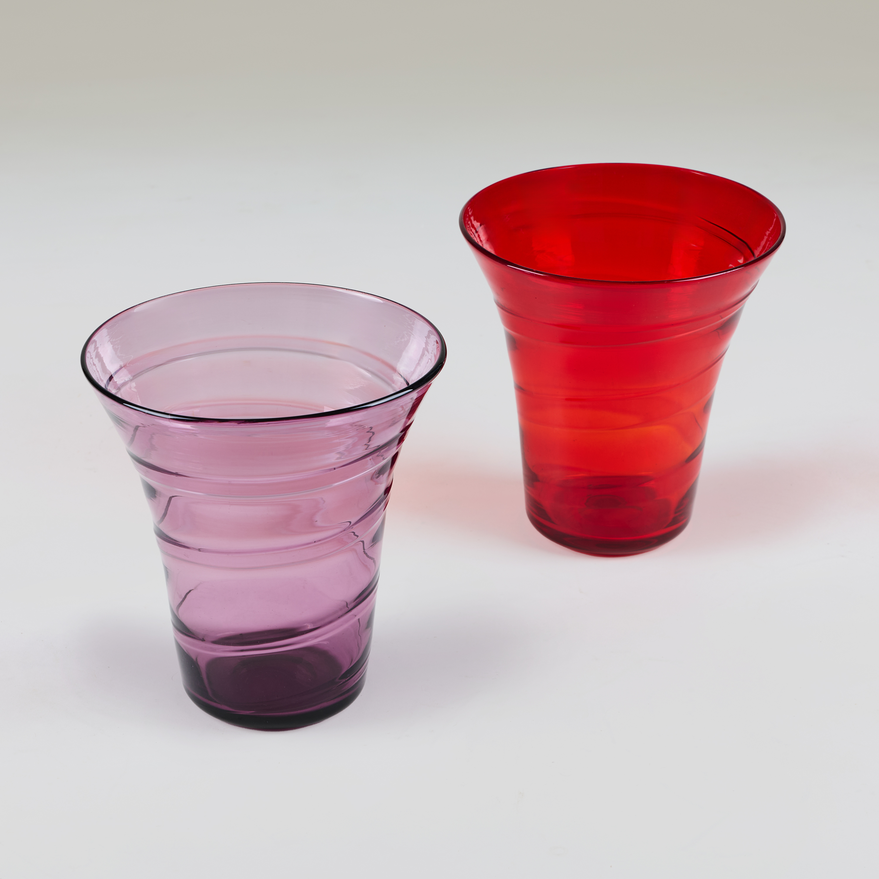 Whitefriars Vases Valerie Wade 27 104 V1