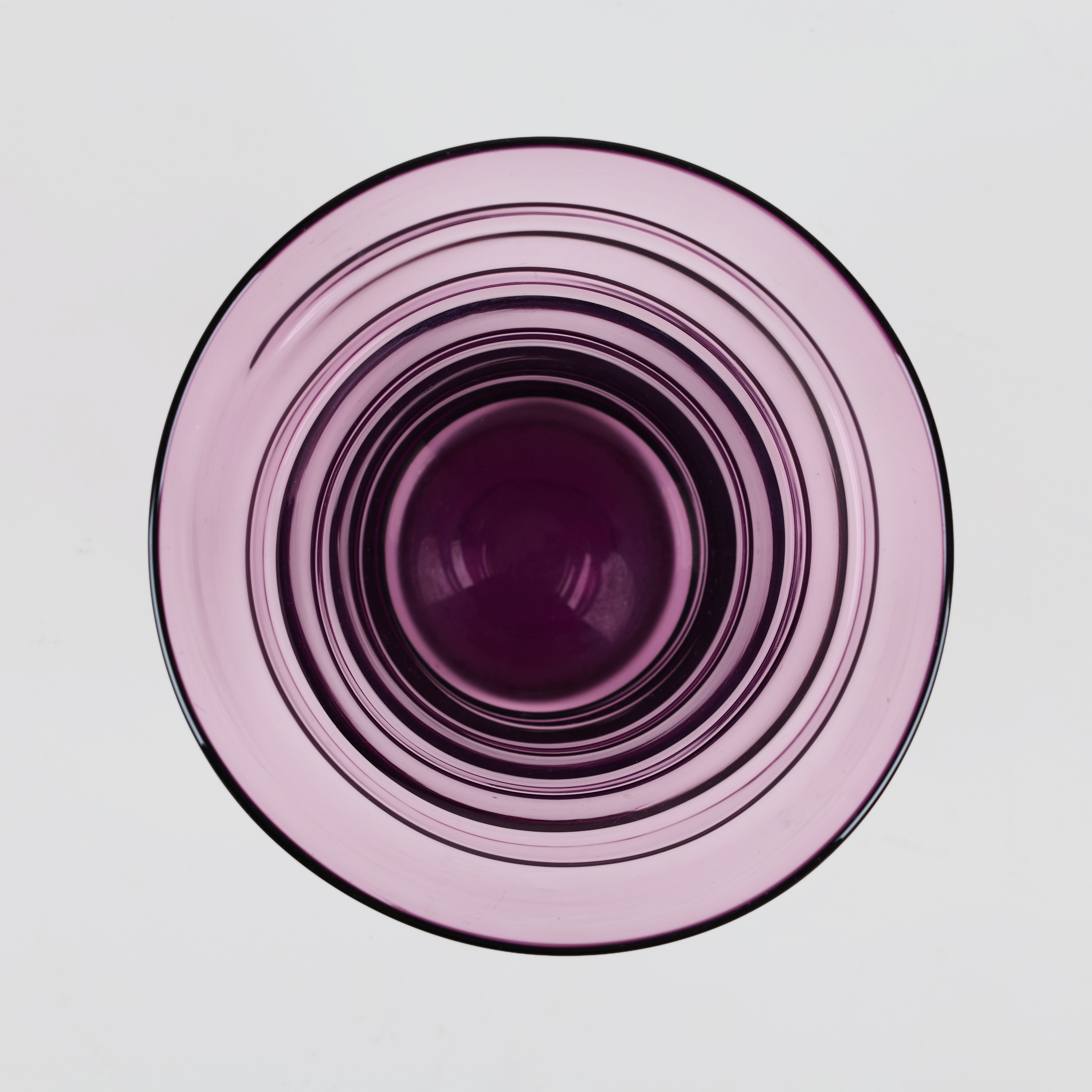 Whitefriars Vases Valerie Wade 27 106 V1
