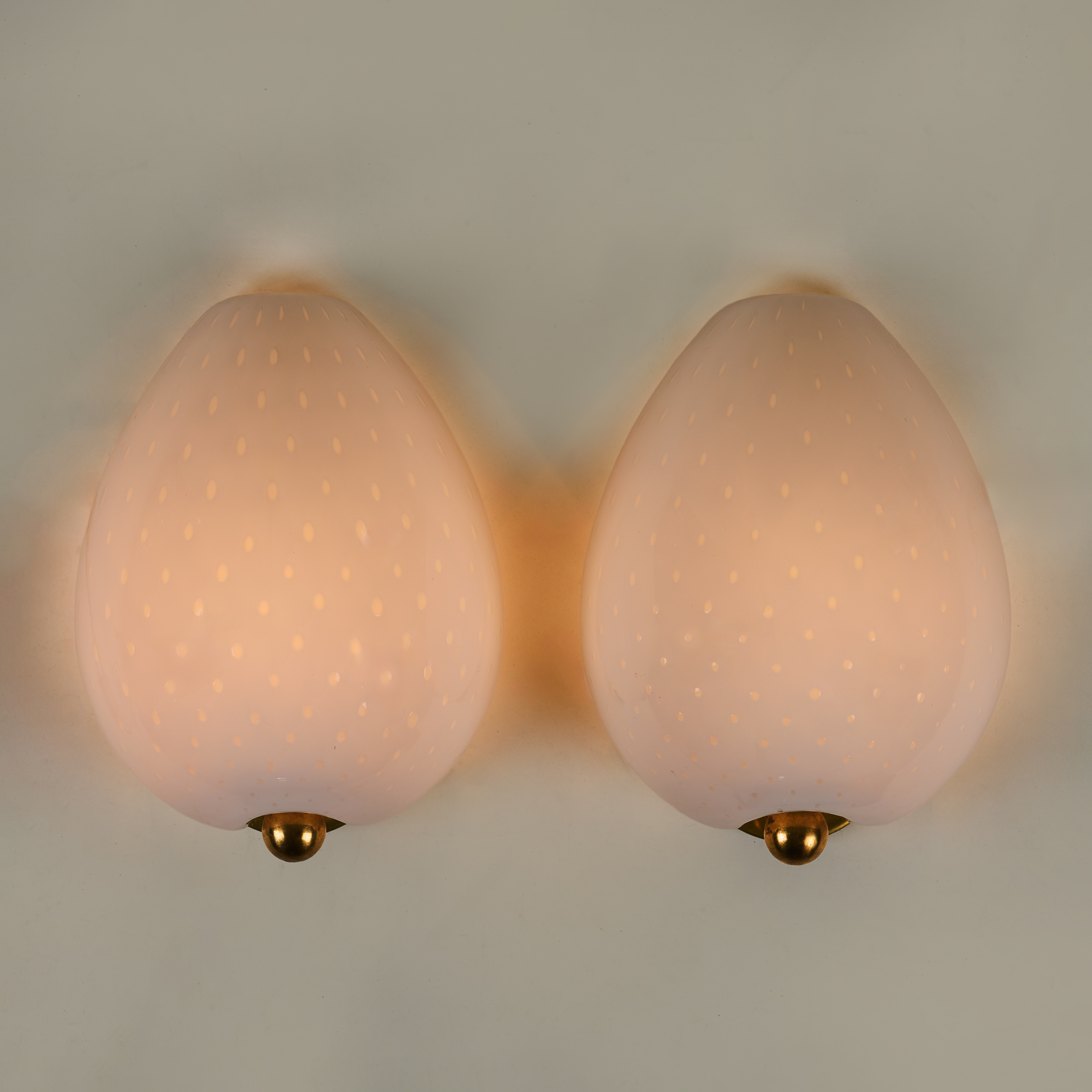 Polka Dot Wall Lights Valerie Wade 263269 V1